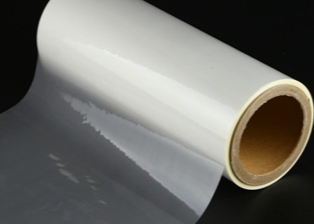 Good price Glanzende Oberfläche 1560mm BOPP-Wärmelaminierungsfilmrolle für Stretch-Verpackungen 3 Zoll Kern Online